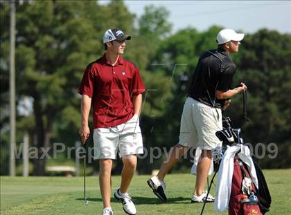 Thumbnail 1 in NCHSAA Championships (3A - Day 2) photogallery.