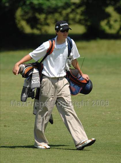Thumbnail 1 in NCHSAA Championships (3A - Day 2) photogallery.