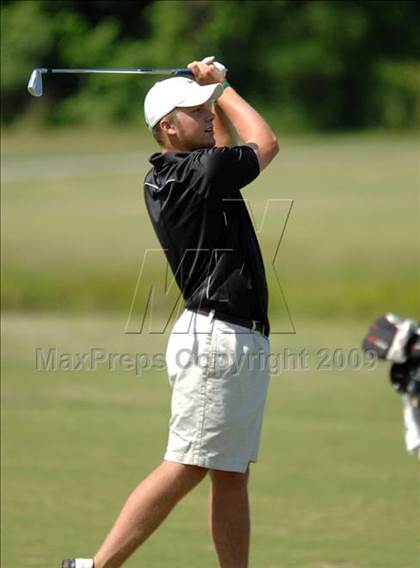 Thumbnail 2 in NCHSAA Championships (3A - Day 2) photogallery.