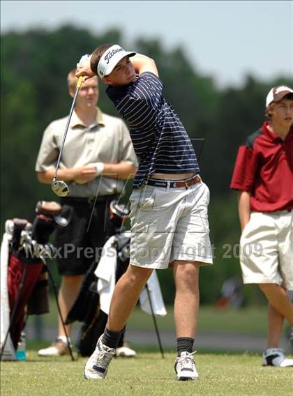 Thumbnail 2 in NCHSAA Championships (3A - Day 2) photogallery.