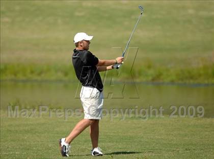 Thumbnail 1 in NCHSAA Championships (3A - Day 2) photogallery.