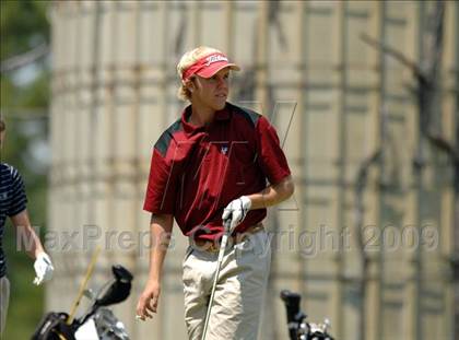 Thumbnail 1 in NCHSAA Championships (3A - Day 2) photogallery.