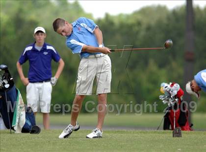 Thumbnail 1 in NCHSAA Championships (3A - Day 2) photogallery.