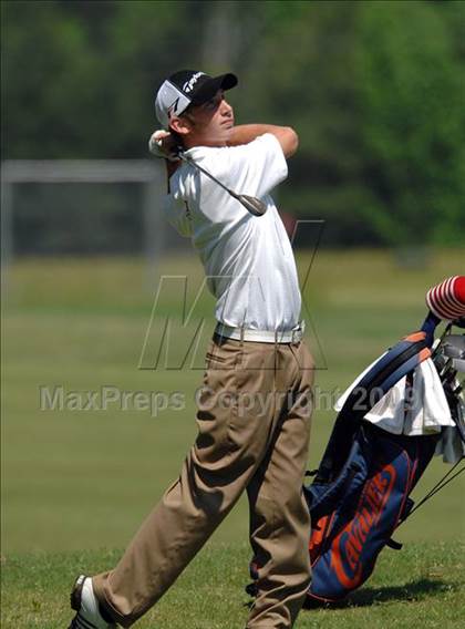 Thumbnail 1 in NCHSAA Championships (3A - Day 2) photogallery.