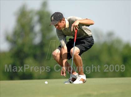 Thumbnail 1 in NCHSAA Championships (3A - Day 2) photogallery.