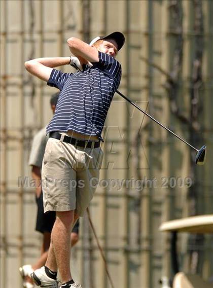 Thumbnail 1 in NCHSAA Championships (3A - Day 2) photogallery.
