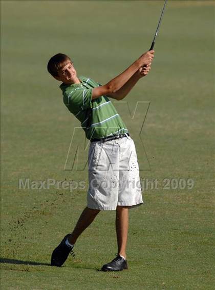 Thumbnail 1 in NCHSAA Championships (3A - Day 2) photogallery.