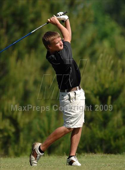 Thumbnail 1 in NCHSAA Championships (3A - Day 2) photogallery.
