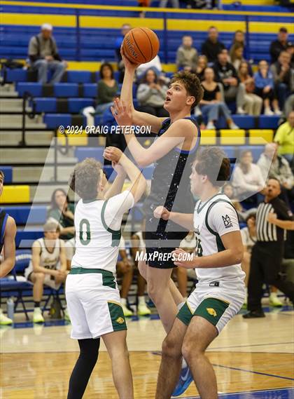 Thumbnail 3 in Thunder Ridge vs. Borah photogallery.