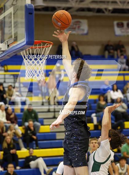 Thumbnail 3 in Thunder Ridge vs. Borah photogallery.