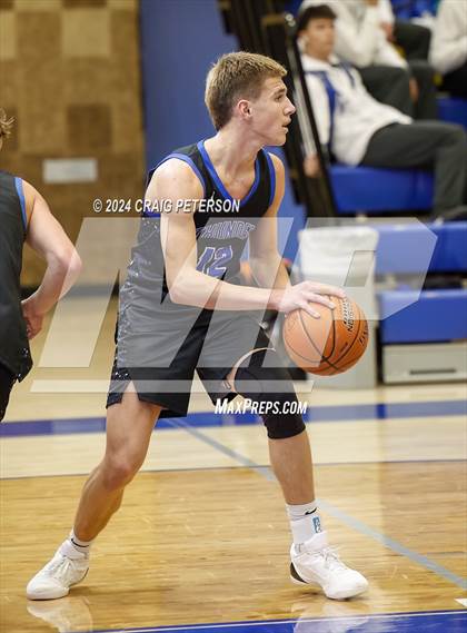 Thumbnail 1 in Thunder Ridge vs. Borah photogallery.