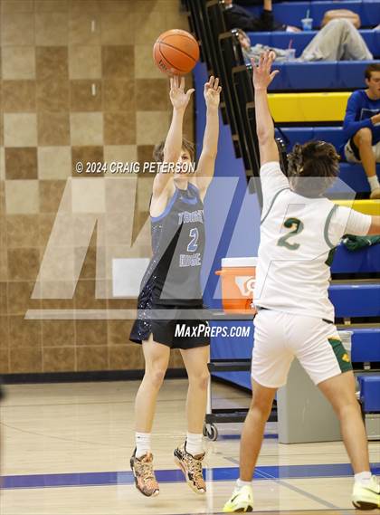 Thumbnail 2 in Thunder Ridge vs. Borah photogallery.