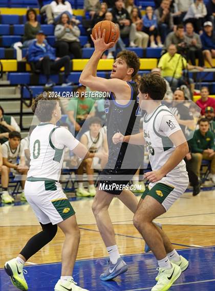 Thumbnail 2 in Thunder Ridge vs. Borah photogallery.