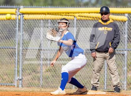 Thumbnail 3 in St. Pauls vs. Fairmont (Robeson County Slugfest) photogallery.