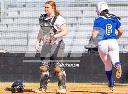 Thumbnail 3 in St. Pauls vs. Fairmont (Robeson County Slugfest) photogallery.