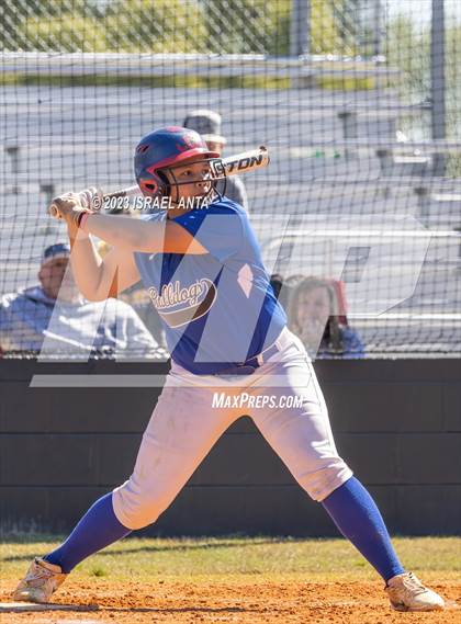 Thumbnail 3 in St. Pauls vs. Fairmont (Robeson County Slugfest) photogallery.