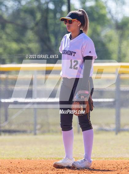 Thumbnail 3 in St. Pauls vs. Fairmont (Robeson County Slugfest) photogallery.