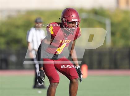 Thumbnail 1 in Chaminade vs. Cardinal Hayes photogallery.