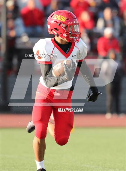 Thumbnail 1 in Chaminade vs. Cardinal Hayes photogallery.