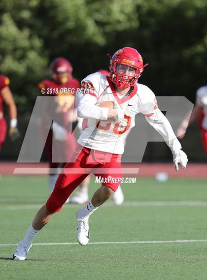 Thumbnail 1 in Chaminade vs. Cardinal Hayes photogallery.