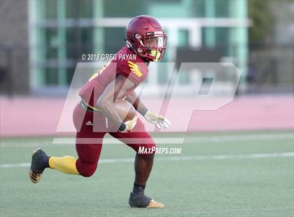 Thumbnail 1 in Chaminade vs. Cardinal Hayes photogallery.