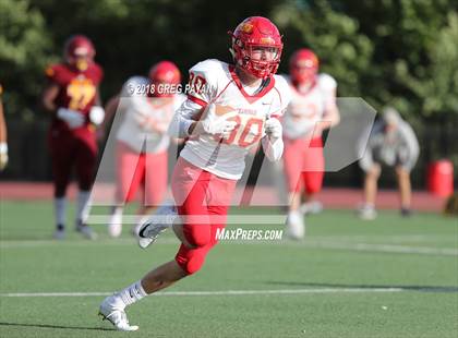 Thumbnail 2 in Chaminade vs. Cardinal Hayes photogallery.