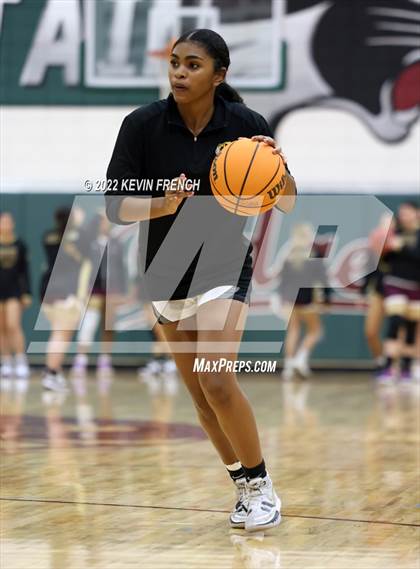 Thumbnail 1 in Shadow Ridge vs Gilbert (Mountain Ridge Invitational) photogallery.
