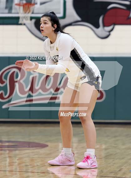 Thumbnail 3 in Shadow Ridge vs Gilbert (Mountain Ridge Invitational) photogallery.