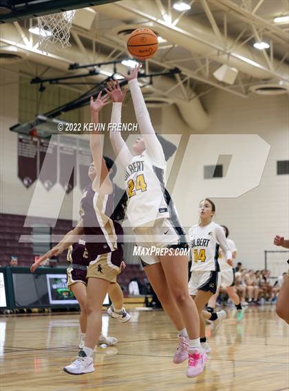 Thumbnail 1 in Shadow Ridge vs Gilbert (Mountain Ridge Invitational) photogallery.