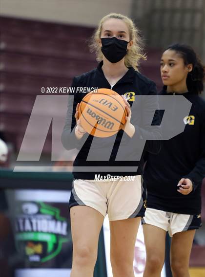 Thumbnail 2 in Shadow Ridge vs Gilbert (Mountain Ridge Invitational) photogallery.