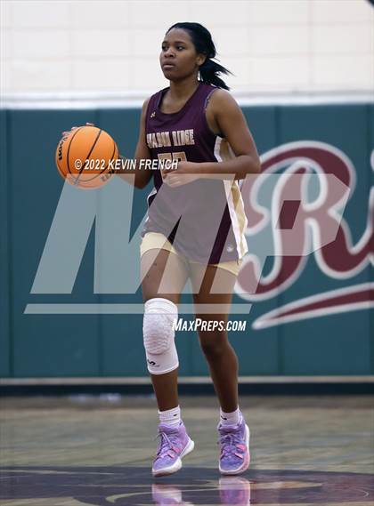 Thumbnail 1 in Shadow Ridge vs Gilbert (Mountain Ridge Invitational) photogallery.