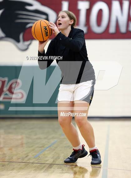 Thumbnail 3 in Shadow Ridge vs Gilbert (Mountain Ridge Invitational) photogallery.
