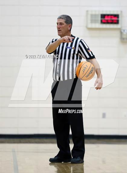 Thumbnail 1 in Shadow Ridge vs Gilbert (Mountain Ridge Invitational) photogallery.