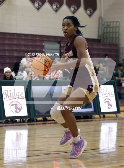 Thumbnail 1 in Shadow Ridge vs Gilbert (Mountain Ridge Invitational) photogallery.