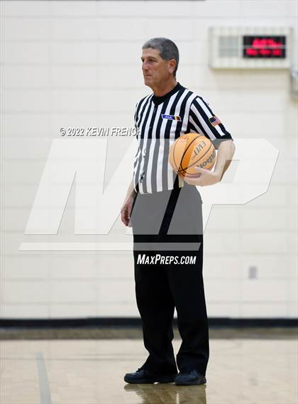 Thumbnail 2 in Shadow Ridge vs Gilbert (Mountain Ridge Invitational) photogallery.