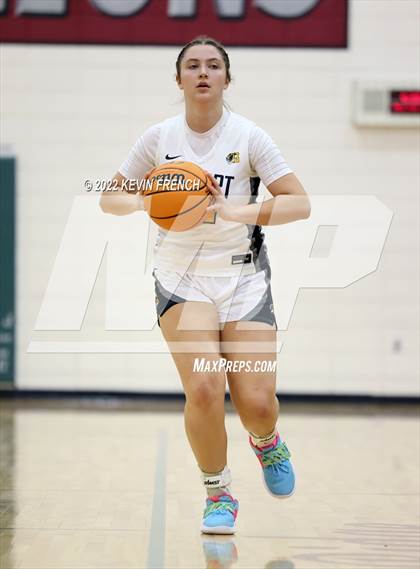 Thumbnail 1 in Shadow Ridge vs Gilbert (Mountain Ridge Invitational) photogallery.
