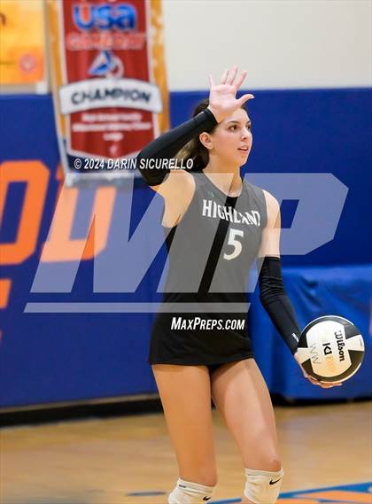 Thumbnail 1 in Corona del Sol vs. Highland (Westwood Tournament - Final) photogallery.