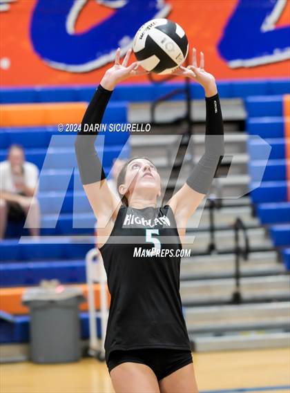Thumbnail 3 in Corona del Sol vs. Highland (Westwood Tournament - Final) photogallery.