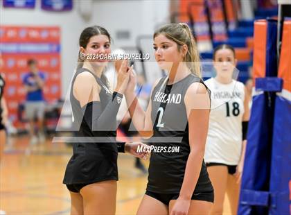 Thumbnail 1 in Corona del Sol vs. Highland (Westwood Tournament - Final) photogallery.