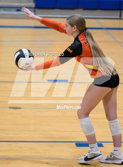 Thumbnail 2 in Corona del Sol vs. Highland (Westwood Tournament - Final) photogallery.