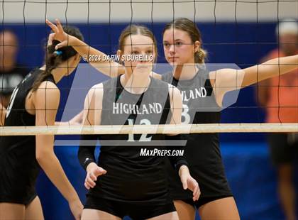 Thumbnail 2 in Corona del Sol vs. Highland (Westwood Tournament - Final) photogallery.