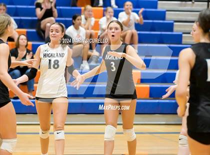 Thumbnail 3 in Corona del Sol vs. Highland (Westwood Tournament - Final) photogallery.
