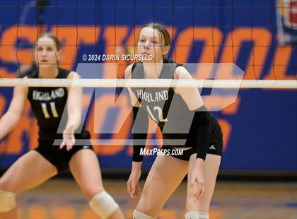 Thumbnail 2 in Corona del Sol vs. Highland (Westwood Tournament - Final) photogallery.