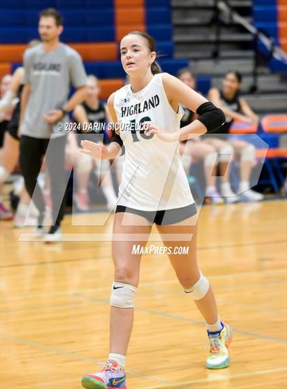 Thumbnail 1 in Corona del Sol vs. Highland (Westwood Tournament - Final) photogallery.