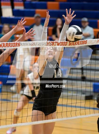 Thumbnail 2 in Corona del Sol vs. Highland (Westwood Tournament - Final) photogallery.