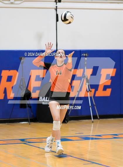 Thumbnail 2 in Corona del Sol vs. Highland (Westwood Tournament - Final) photogallery.