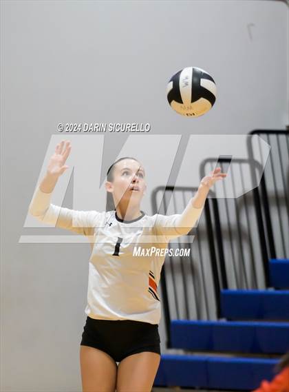 Thumbnail 1 in Corona del Sol vs. Highland (Westwood Tournament - Final) photogallery.