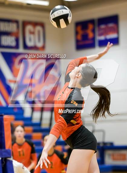 Thumbnail 2 in Corona del Sol vs. Highland (Westwood Tournament - Final) photogallery.
