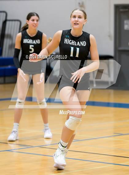 Thumbnail 3 in Corona del Sol vs. Highland (Westwood Tournament - Final) photogallery.