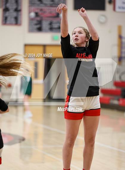 Thumbnail 3 in Eastern @ Alexander photogallery.